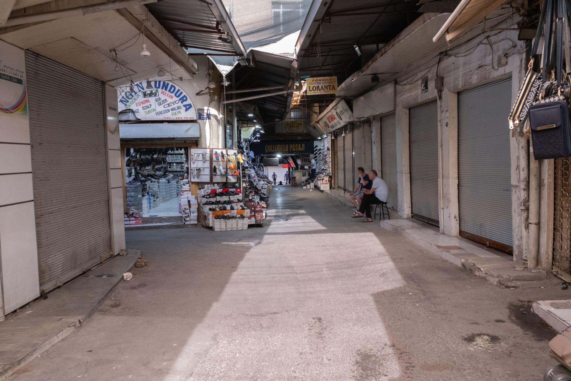 Empty Shops Turned Community Hubs: How UK Towns Are Repurposing Vacant High Street Units